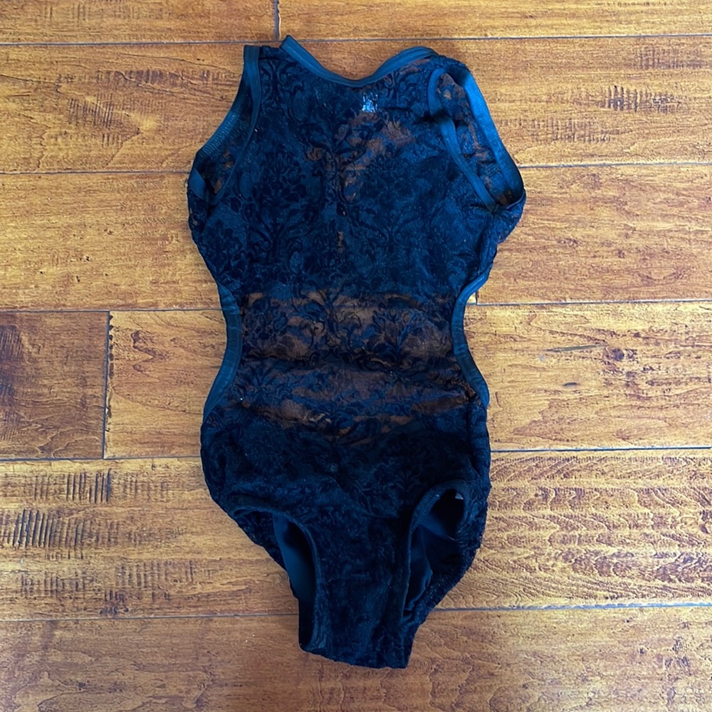 Custom Details Dancewear black lace leotard